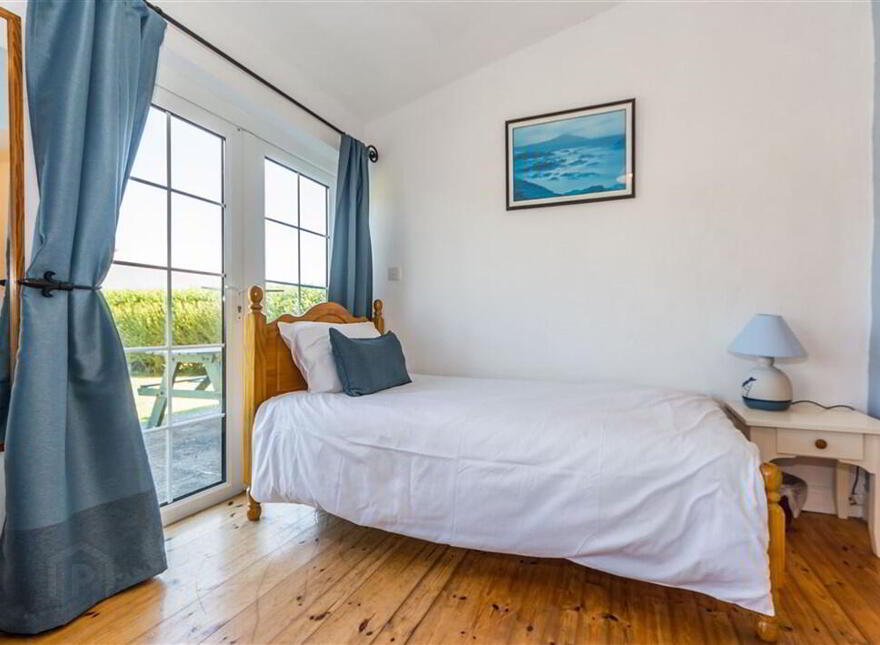 Apartment 1 Marconi House, Crookhaven, West, P81NY03