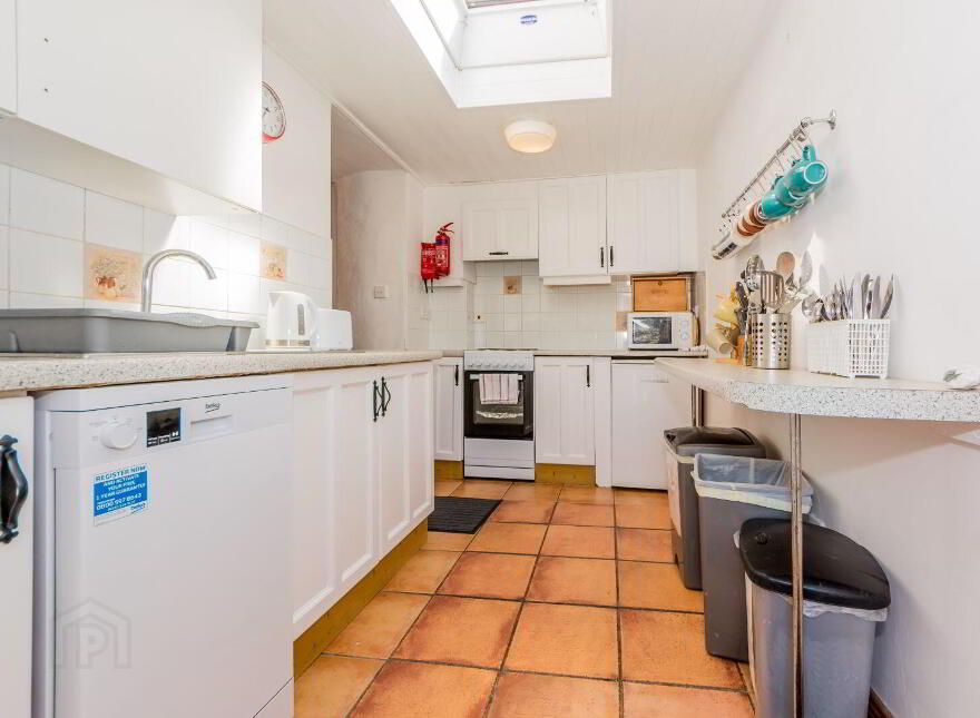 Marconi House, Crookhaven, Crookhaven, P81NY03
