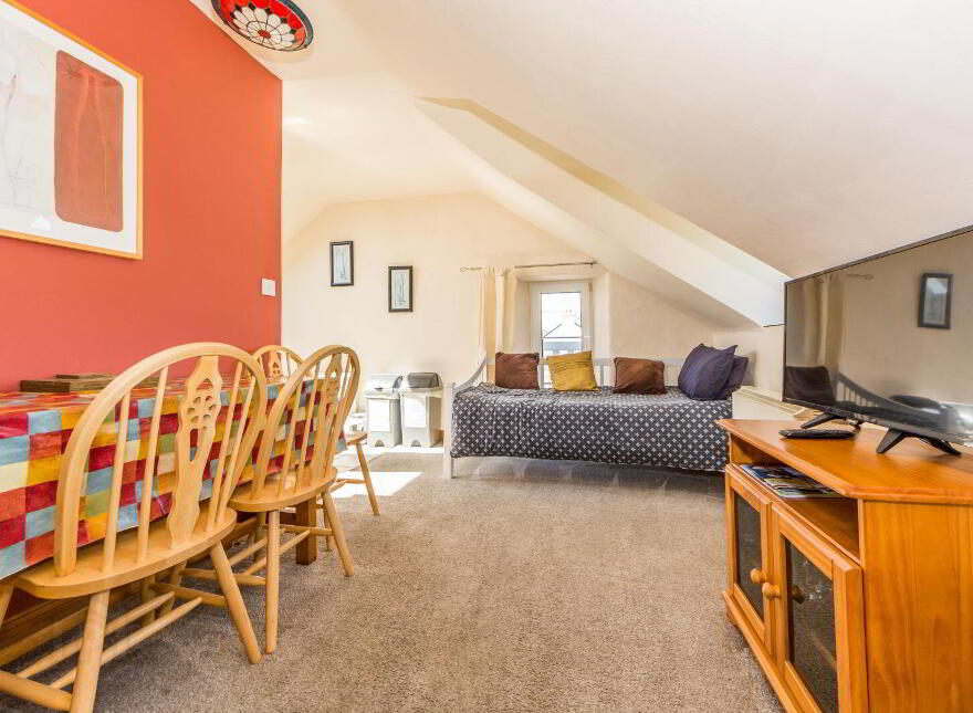 Marconi House, Crookhaven, Crookhaven, P81NY03