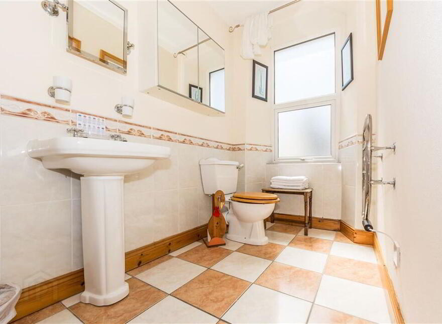 Apartment 2 Marconi House, Crookhaven, West, P81NY03