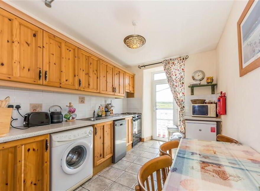 Apartment 2 Marconi House, Crookhaven, West, P81NY03
