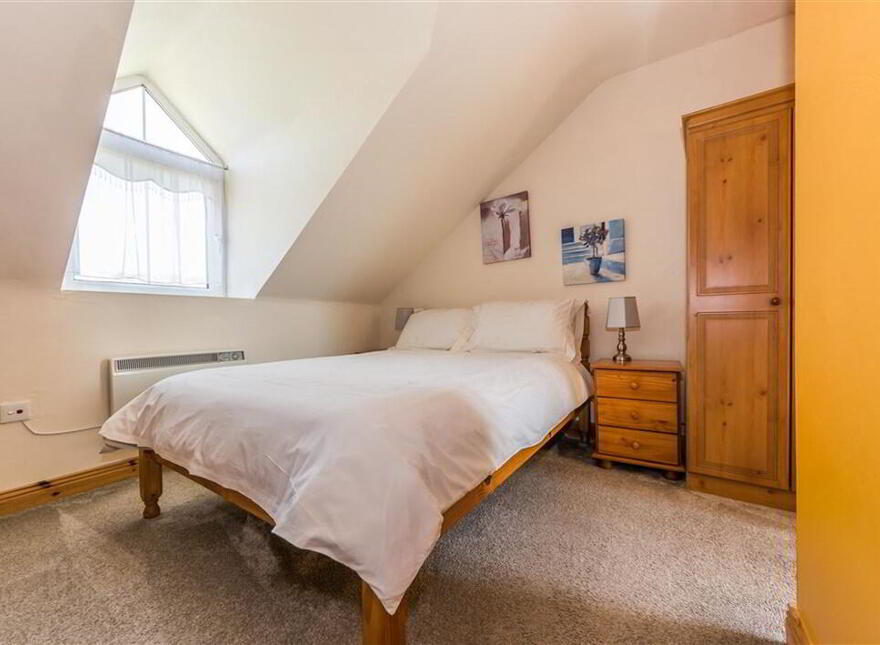 Apartment 3 Marconi House, Crookhaven, West, P81NY03