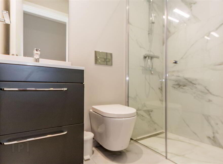 No, 15 Les Mouettes, Crookhaven, West, P81RK25