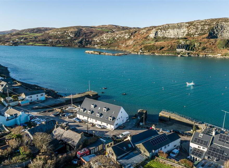 No, 15 Les Mouettes, Crookhaven, West, P81RK25