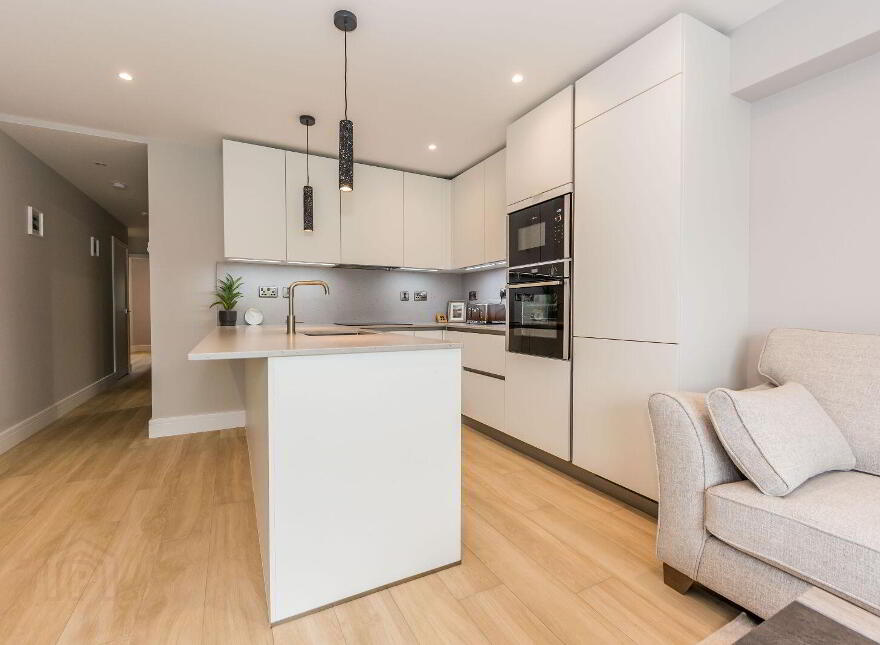15 Les Mouettes Apartments, Crookhaven, Goleen, P81RK25