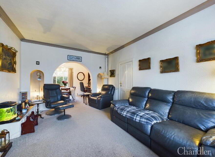 73 Earlswood Road, Belfast, BT4 3EB