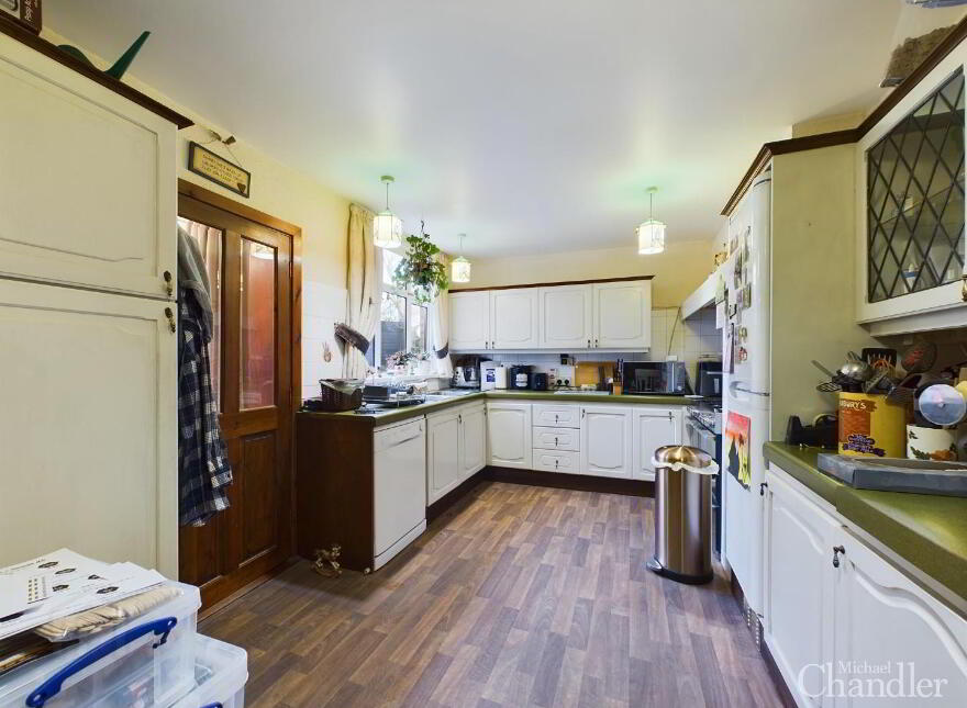 73 Earlswood Road, Belfast, BT4 3EB