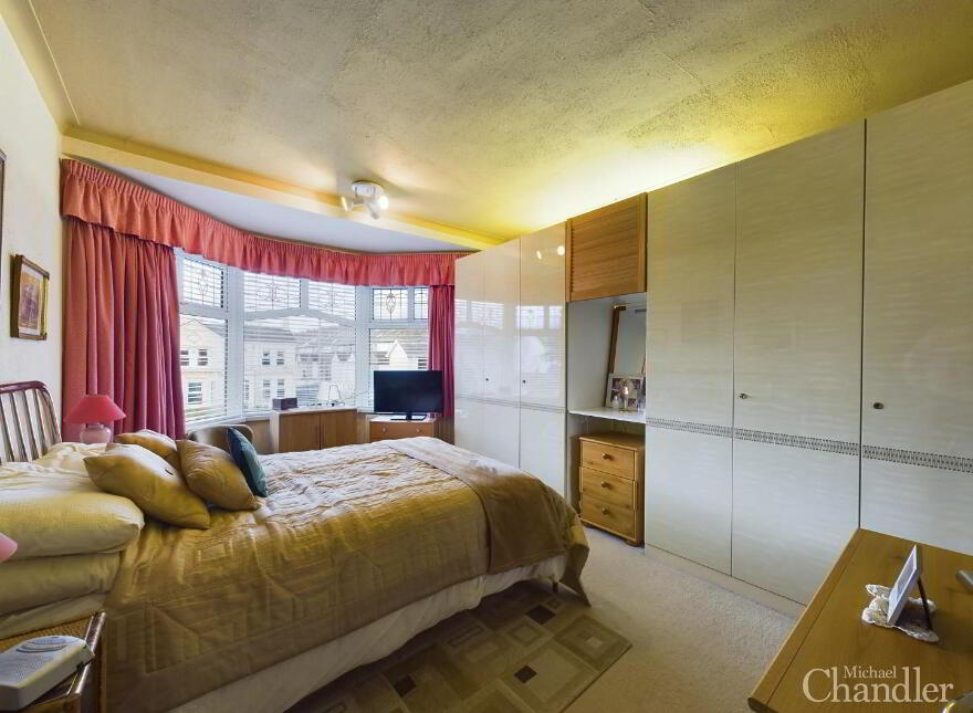 73 Earlswood Road, Belfast, BT4 3EB