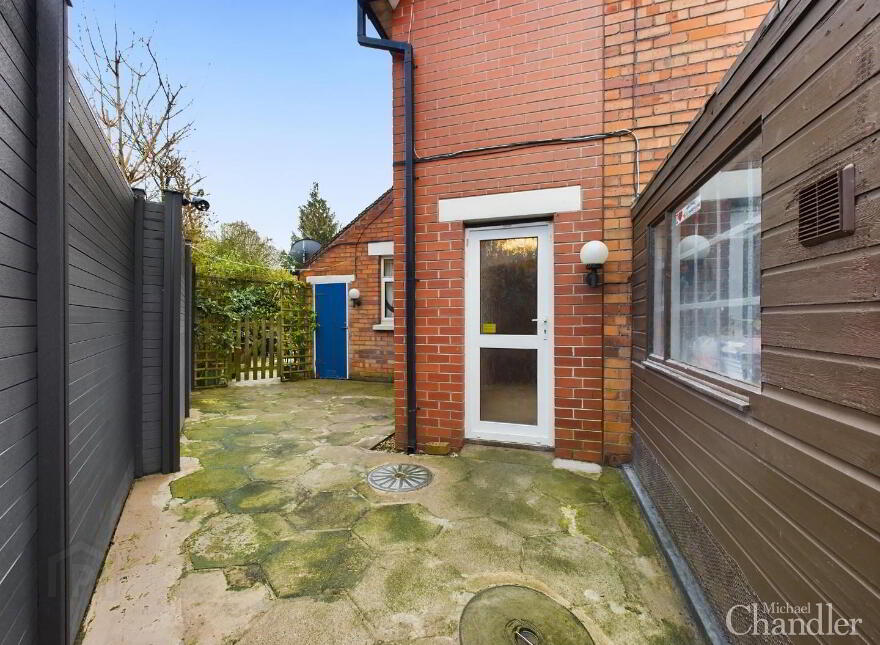 73 Earlswood Road, Belfast, BT4 3EB