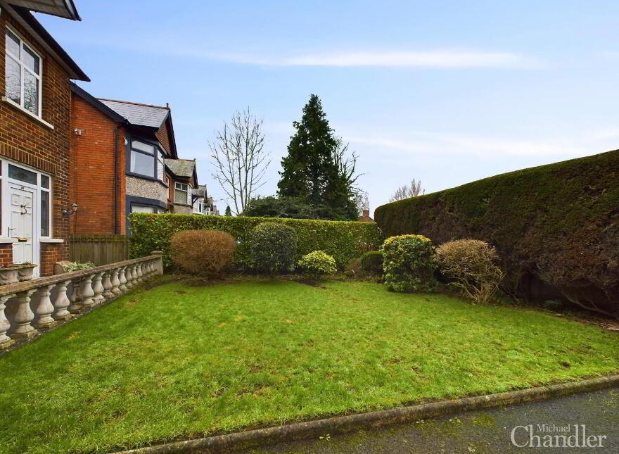 73 Earlswood Road, Belfast, BT4 3EB