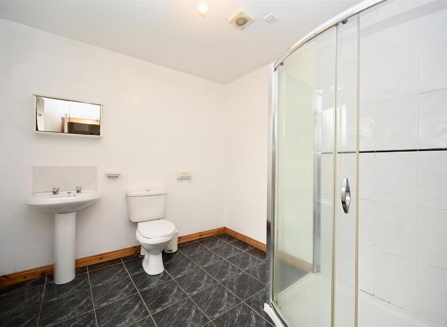 34c Edinburgh Street, Belfast, BT9 7DS