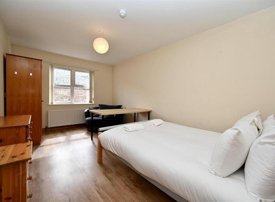 34c Edinburgh Street, Belfast, BT9 7DS