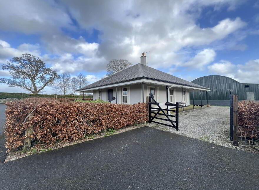 The Gate Lodge, Fortwilliam, Clonmel, E91Y3X2 photo