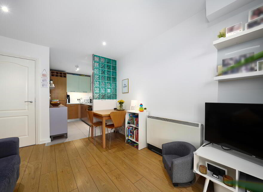 39 The Academy Building, Parkwest, Dublin, D12YY93