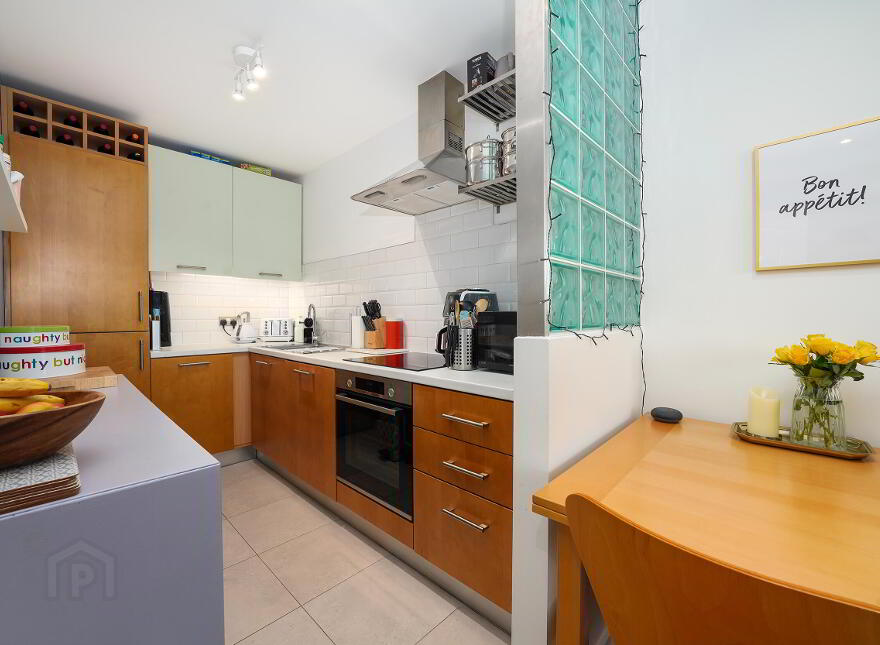 39 The Academy Building, Parkwest, Dublin, D12YY93