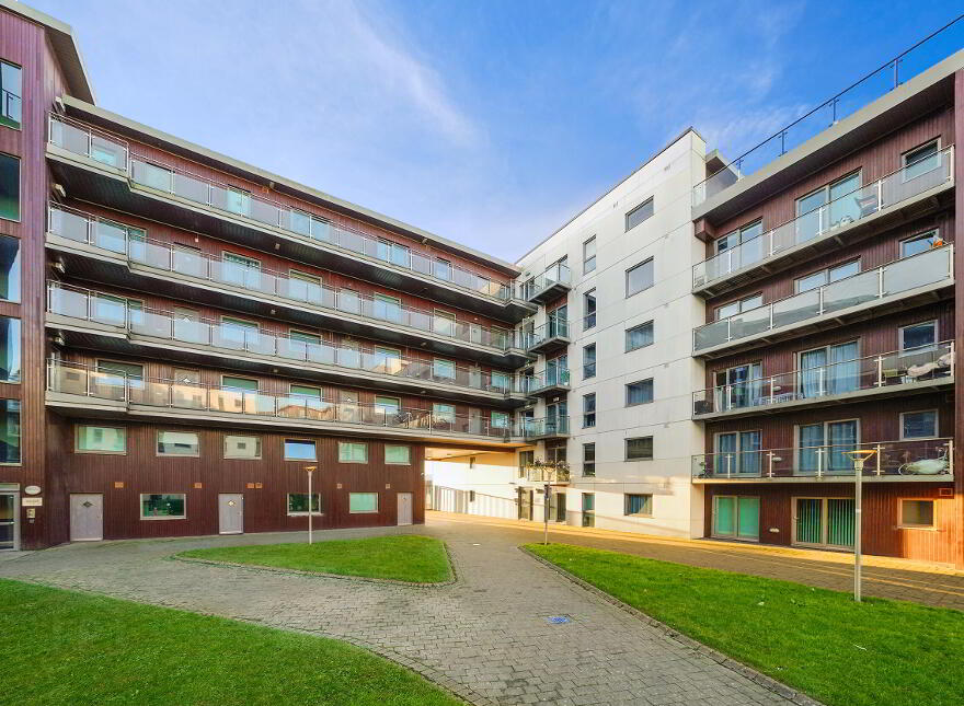 39 The Academy Building, Parkwest, Dublin, D12YY93