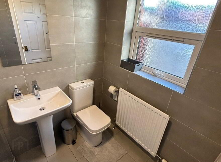 20 Ashley Drive, Belfast, BT9 7BE