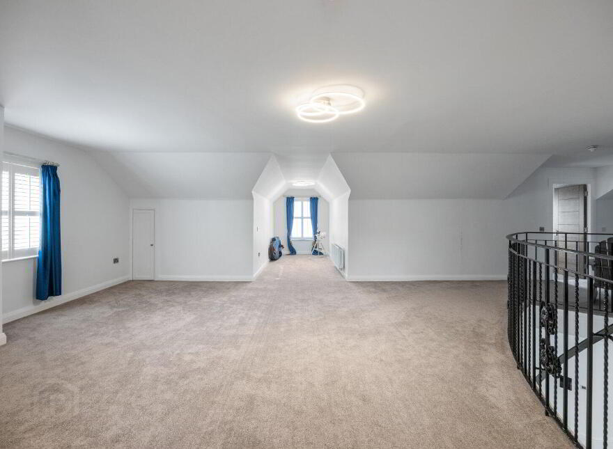 38 Ballymenoch Road, Holywood, BT18 0HN