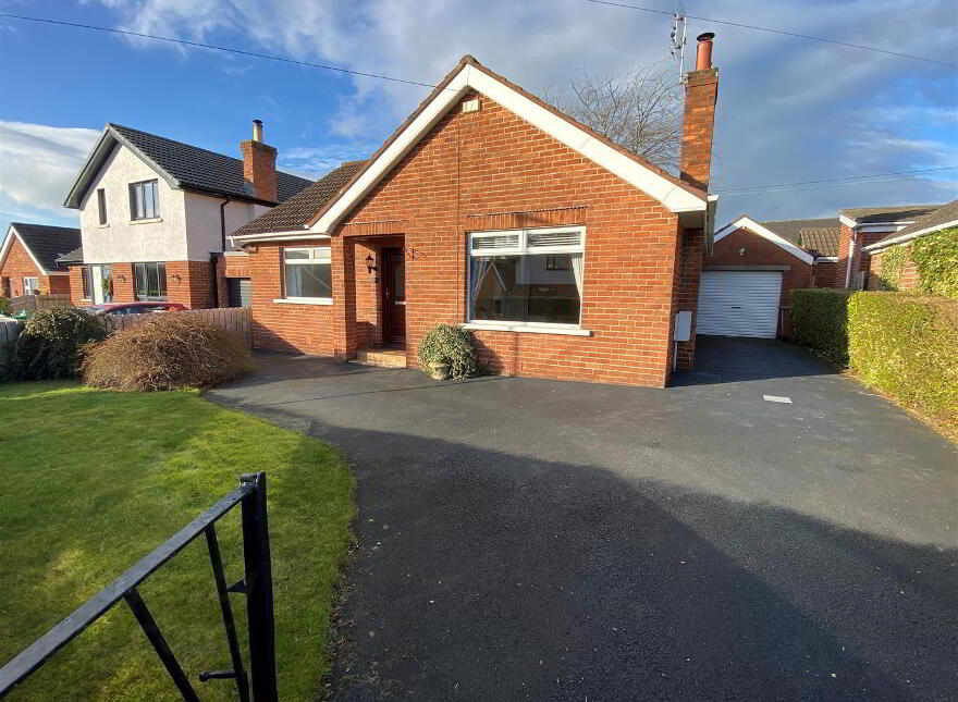 2 Alanwood Park, Bangor, BT20 5PT photo