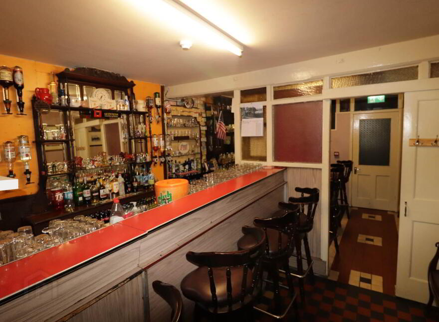 Mulreanys Bar, Main Street, Donegal Town, F94F785