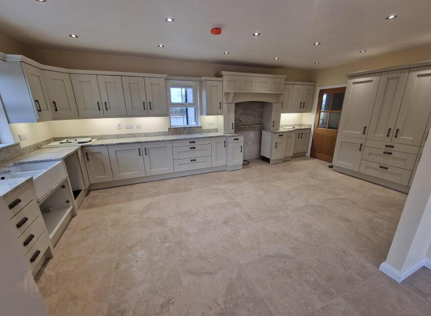 118 Creevehill Road, Fivemiletown, BT75 0SX