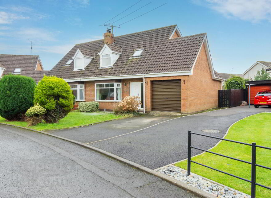 3 Heathers Close, Magheralin, BT67 0RN photo