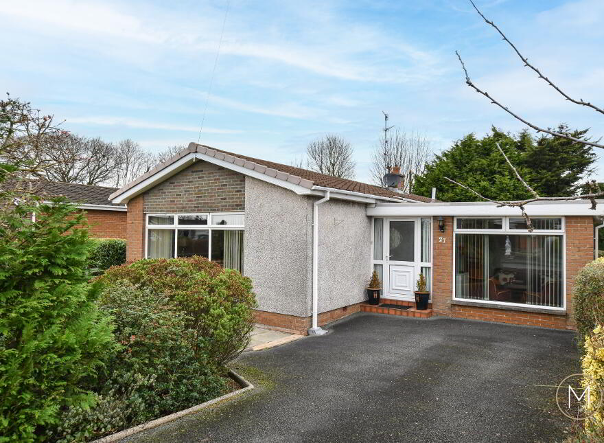 27 Masserene Gardens, Antrim, BT41 4JQ photo