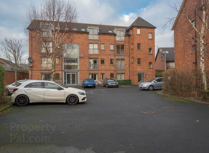 Apt 31, 2 Halfpenny Mews, Belfast, BT5 5GJ photo