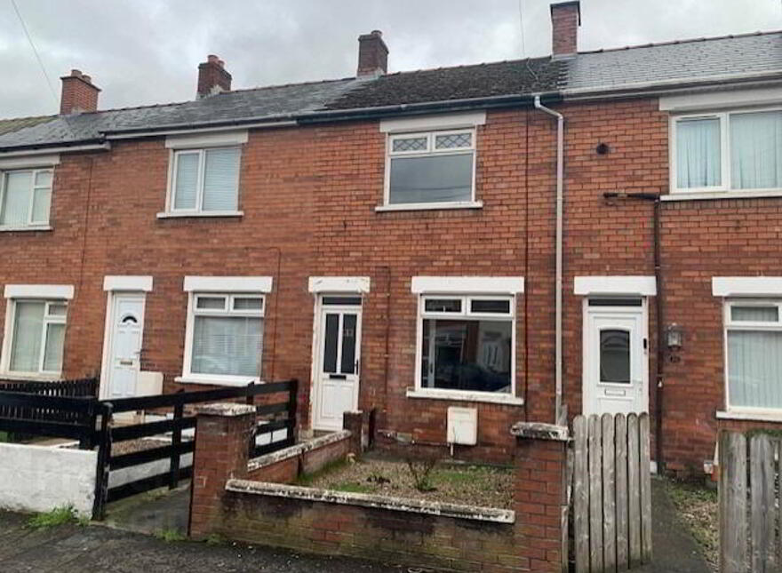 28 Ebor Parade, Belfast, BT12 6NS photo