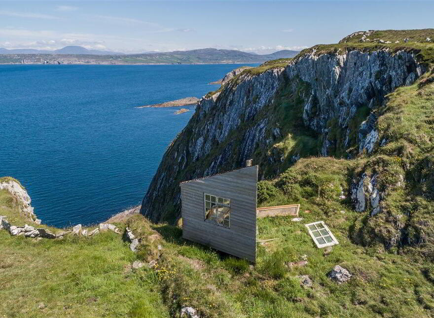 Balteen, Goleen