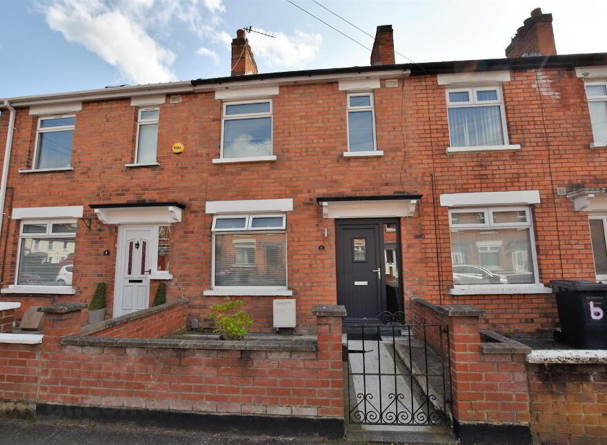 4 Connsbrook Park, Belfast, BT4 1NF photo