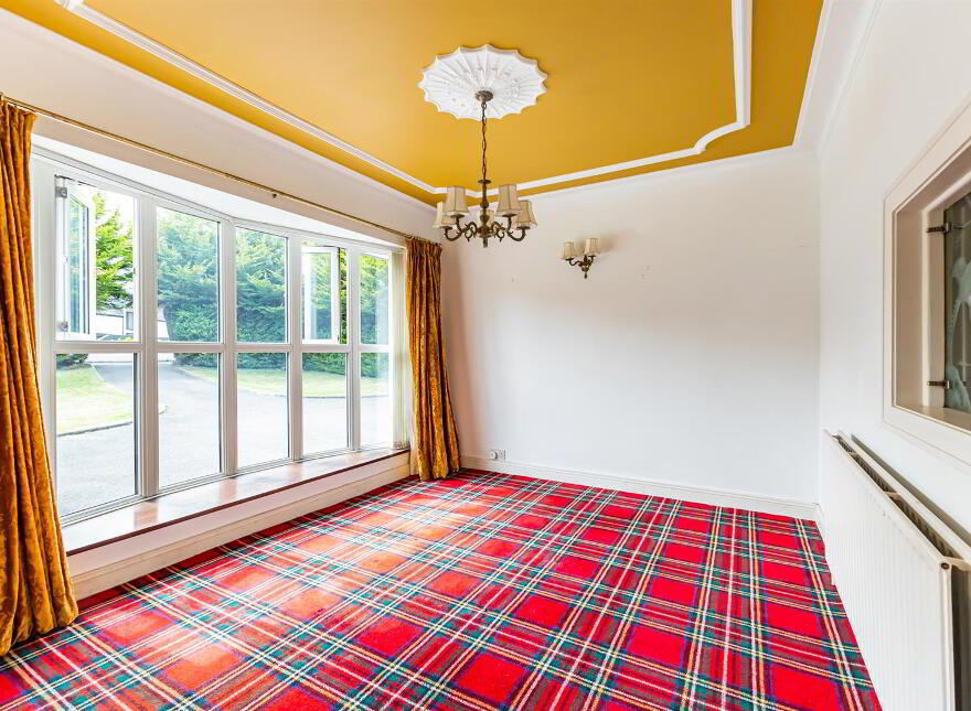17 Carnesure Park, Comber, BT23 5LT