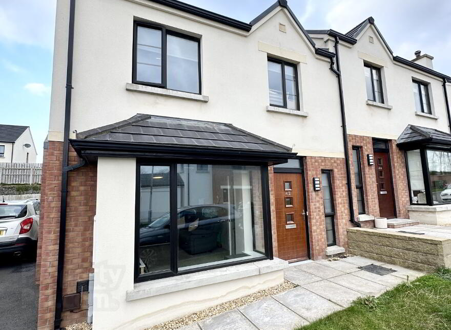 42 Killuney Meadows, Armagh, BT61 9HZ photo