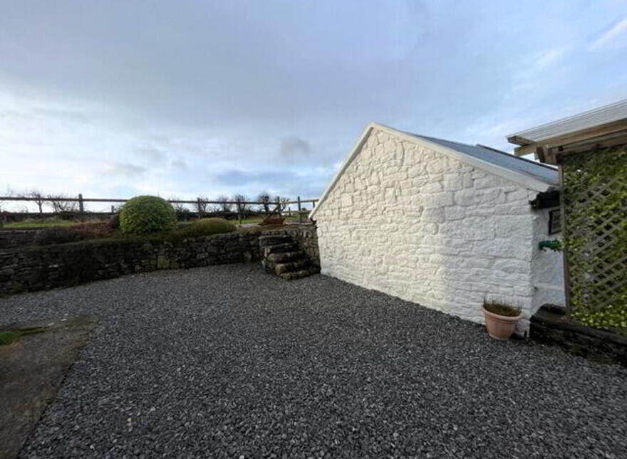 Falleighter, Kilkelly, F35X281