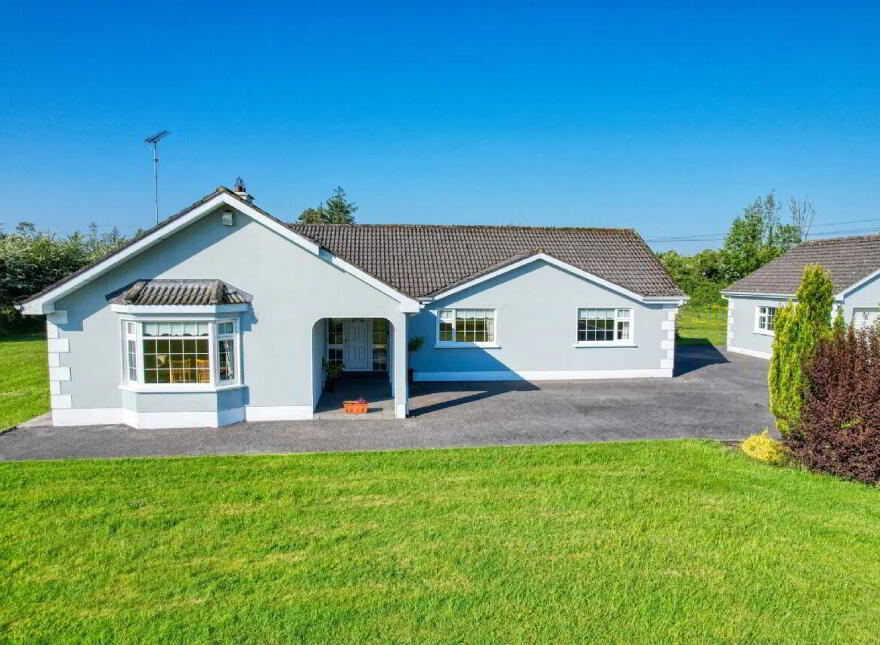 Riverside Cottage, Feraghfad, Longford Town, N39R5R3 photo