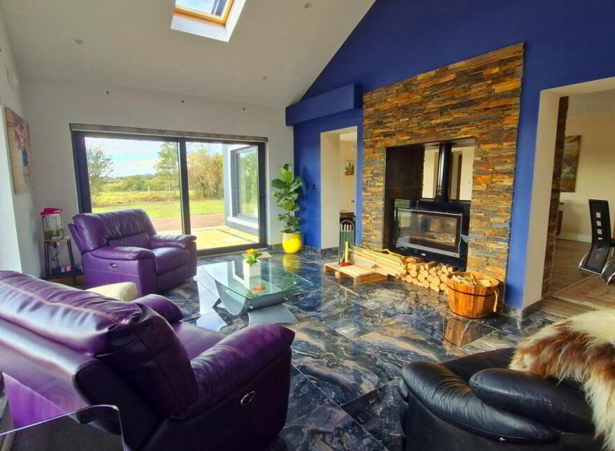 Palmerstown, Oranmore, Galway, H91RDY2