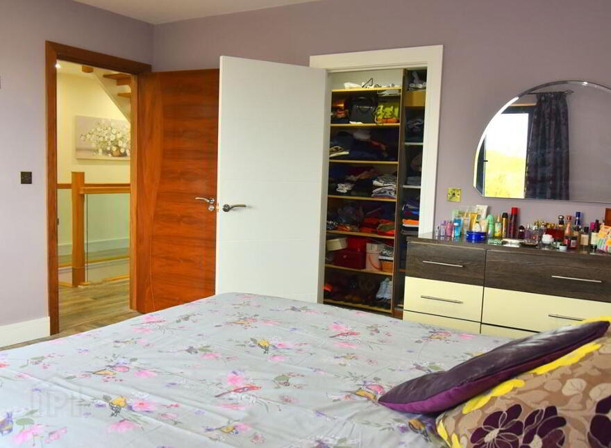 Palmerstown, Oranmore, Galway, H91RDY2