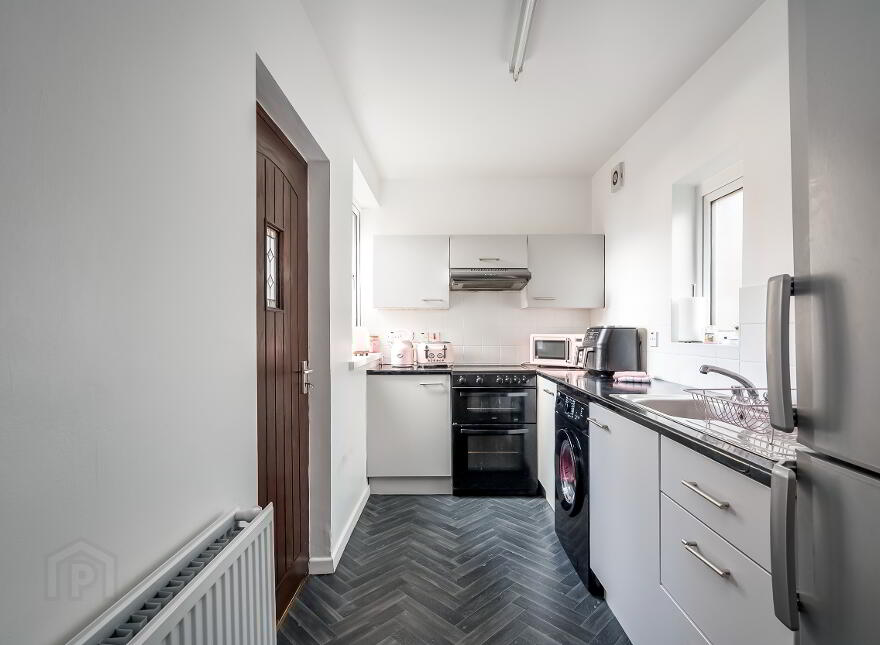 3 Glenside Park, Belfast, BT14 8BG