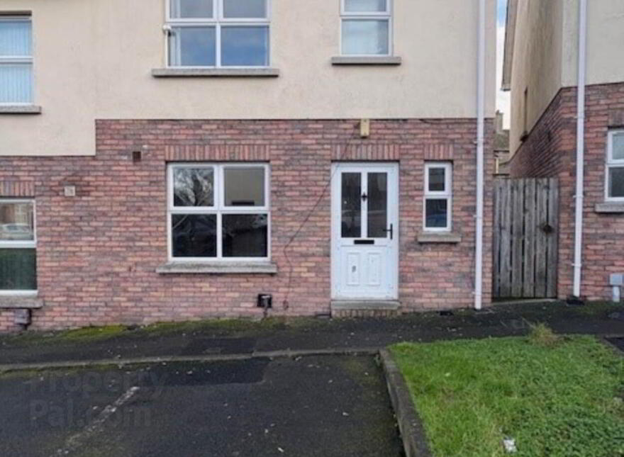 2 Albert Mews, Lurgan, Craigavon, BT66 6SZ photo