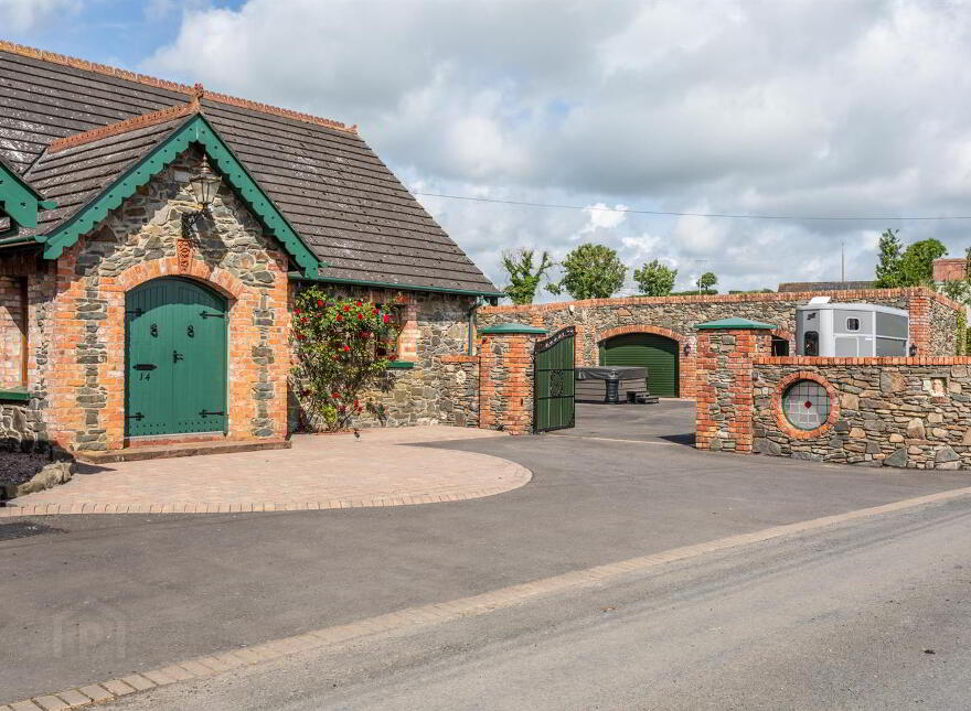 Windyknowe, 14 Tullyveery Road, Killyleagh, BT30 9TD