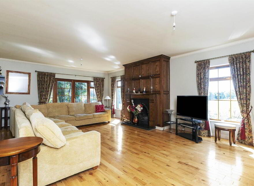Windyknowe, 14 Tullyveery Road, Killyleagh, BT30 9TD
