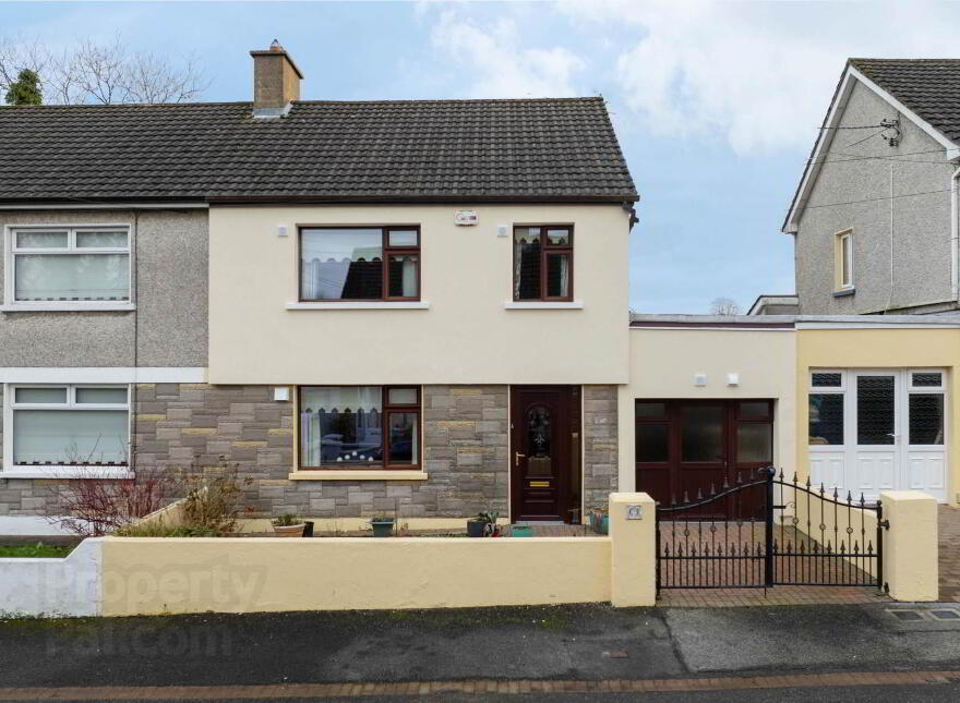 63 Highfield Road, Cavan Town, H12PP89 photo