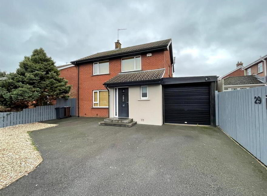 29 Castleton, Templepatrick, Newtownabbey, BT39 0AZ photo