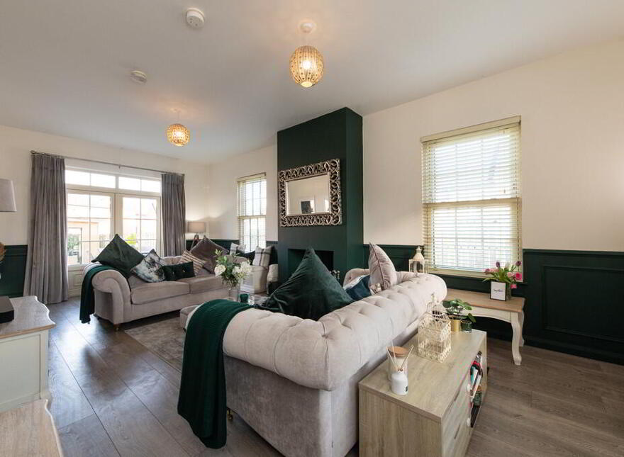 8 Glen Corr Gardens, Newtownabbey, BT36 5QH