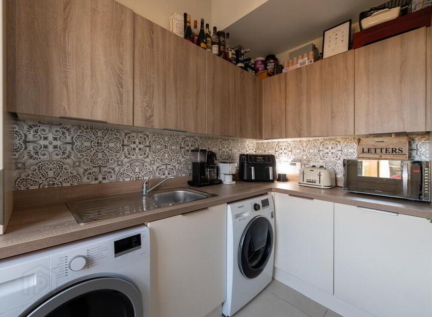 8 Glen Corr Gardens, Newtownabbey, BT36 5QH