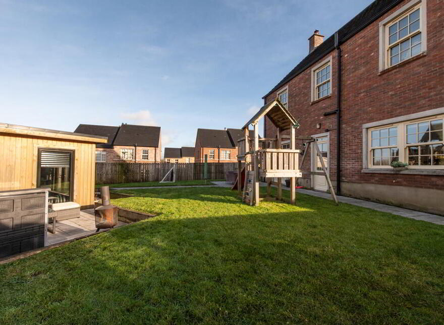 8 Glen Corr Gardens, Newtownabbey, BT36 5QH