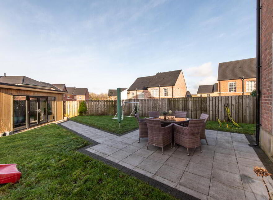 8 Glen Corr Gardens, Newtownabbey, BT36 5QH
