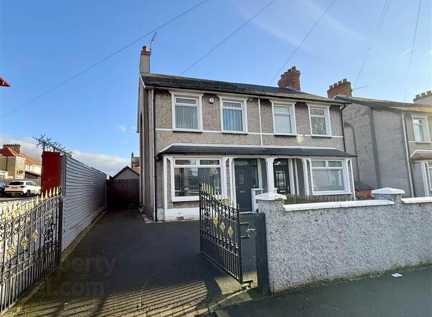 2 Ladas Drive, Castlereagh, Belfast, BT6 9FS photo