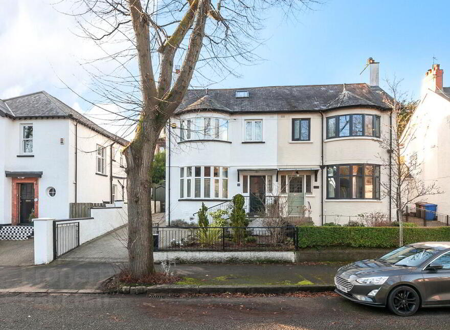 21 Sans Souci Park, Malone Road, Belfast, BT9 5QZ photo