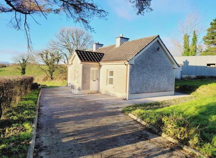 Tawnygrange", Tawnyfeacle, Manorhamilton, F91HK06 photo